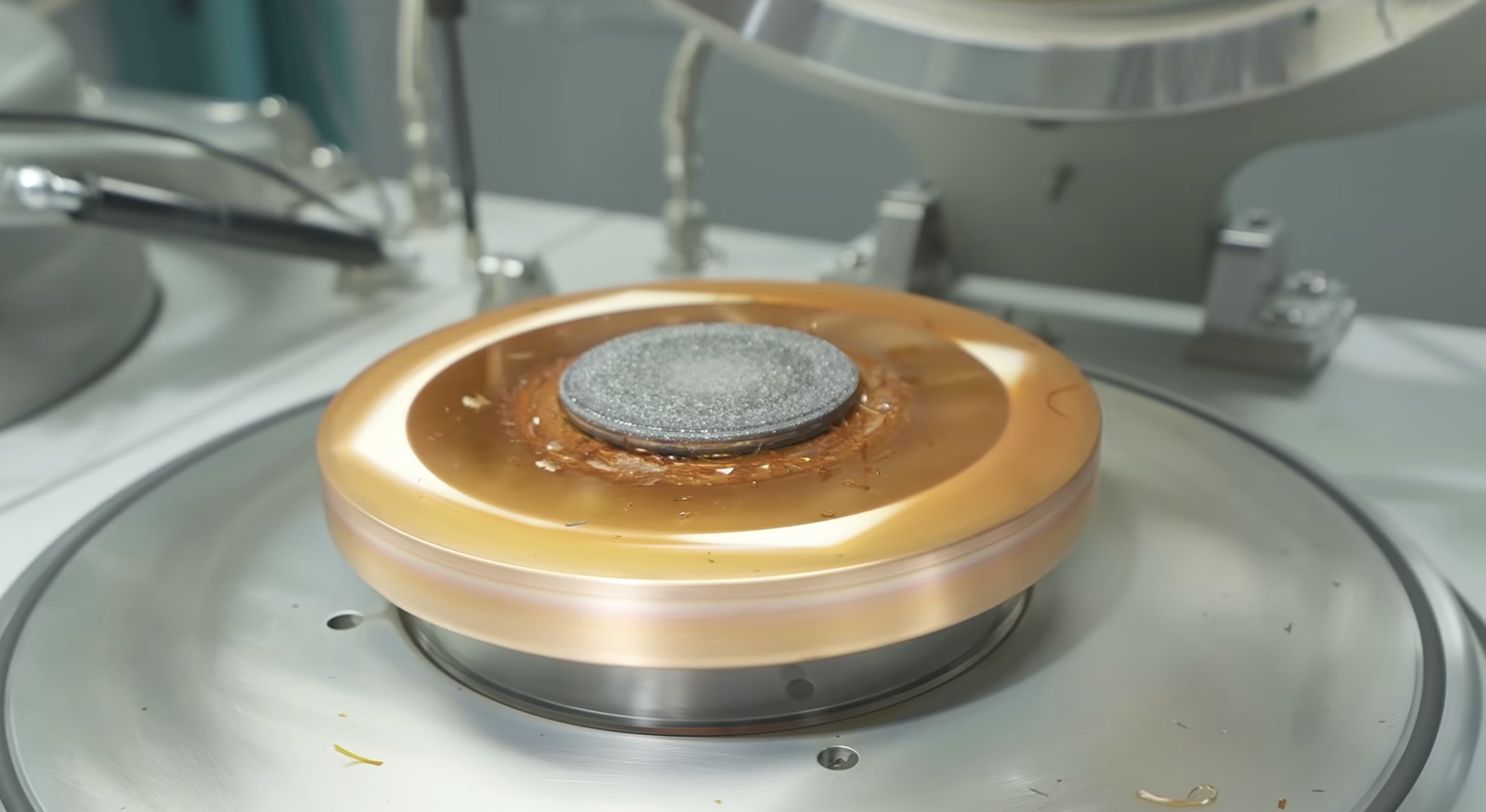HPHT 与 CVD：两种在实验室造钻石的方法